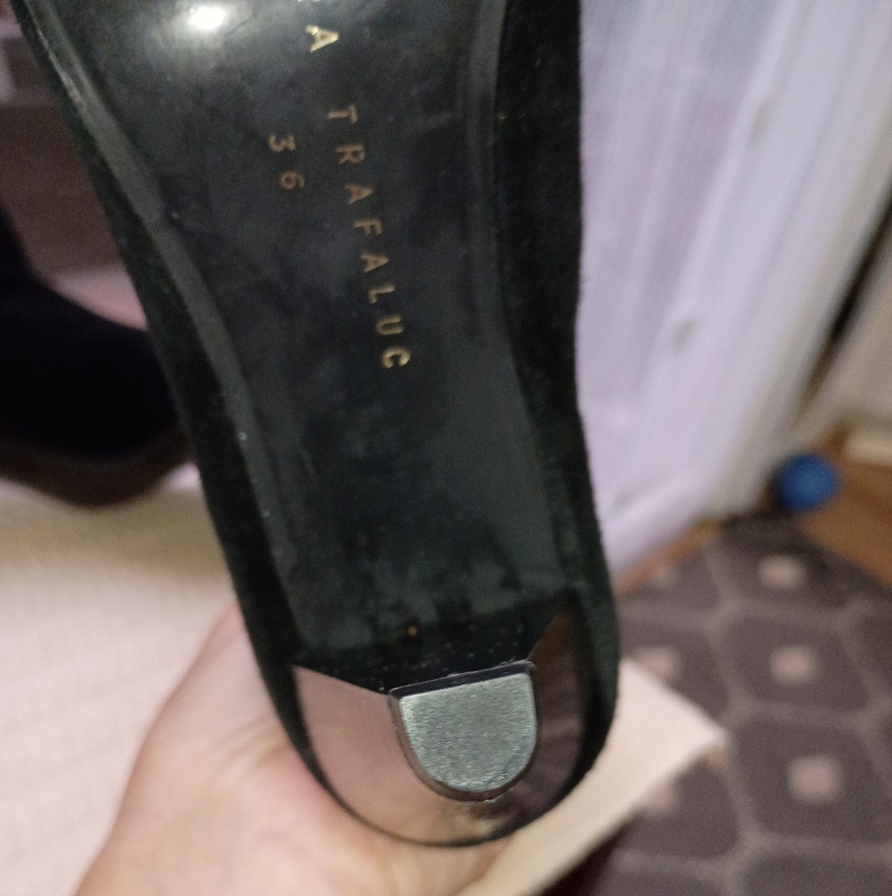 NWT.Zara black suedeleathet boots Cone Heel .Size5 - Picture 6 of 7